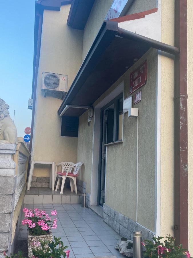 Apartment Порторож Екстериор снимка